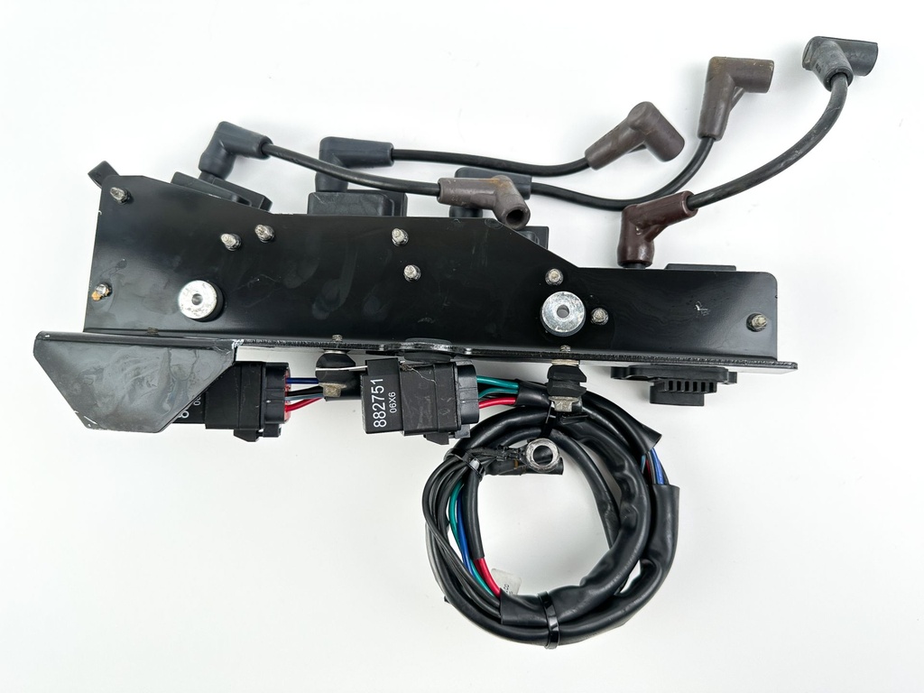 2007 Mercury 60 HP 4 Stroke Ignition Coil Set W/ Plate 879984T00 Tested