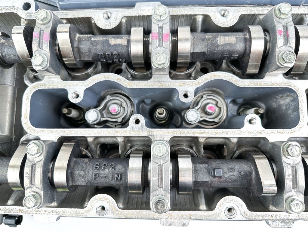 2005 Yamaha 250 HP 4 Stroke Outboard Port Cylinder Head 6P2-W009C-00-1S OEM