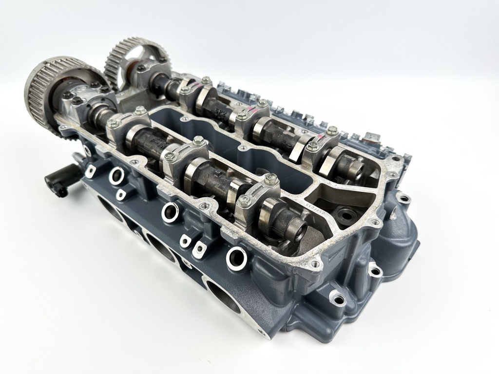 2005 Yamaha 250 HP 4 Stroke Outboard Port Cylinder Head 6P2-W009C-00-1S OEM