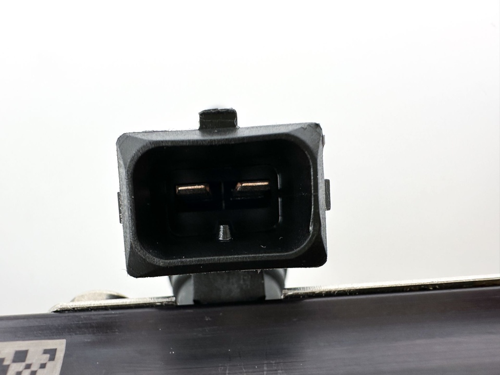 2006 Mercury 150 HP 4 Stroke Verado Fuel Injector Set W/ Rail 892811T02 Cleaned