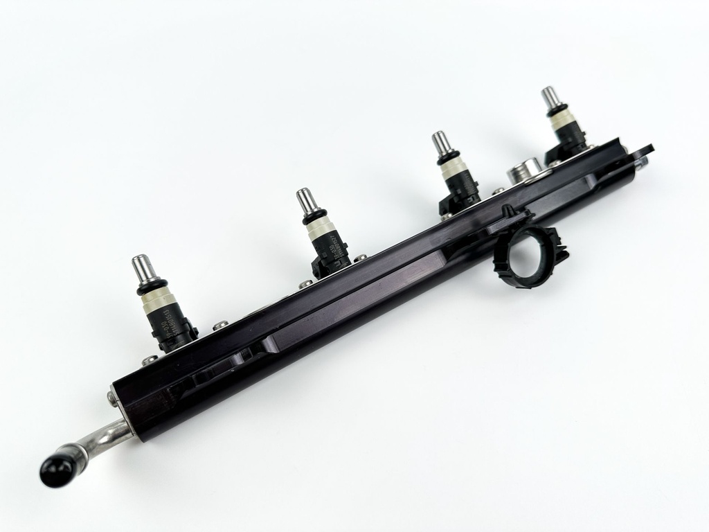 2006 Mercury 150 HP 4 Stroke Verado Fuel Injector Set W/ Rail 892811T02 Cleaned