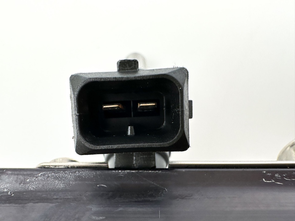 2006 Mercury 150 HP 4 Stroke Verado Fuel Injector Set W/ Rail 892811T02 Cleaned