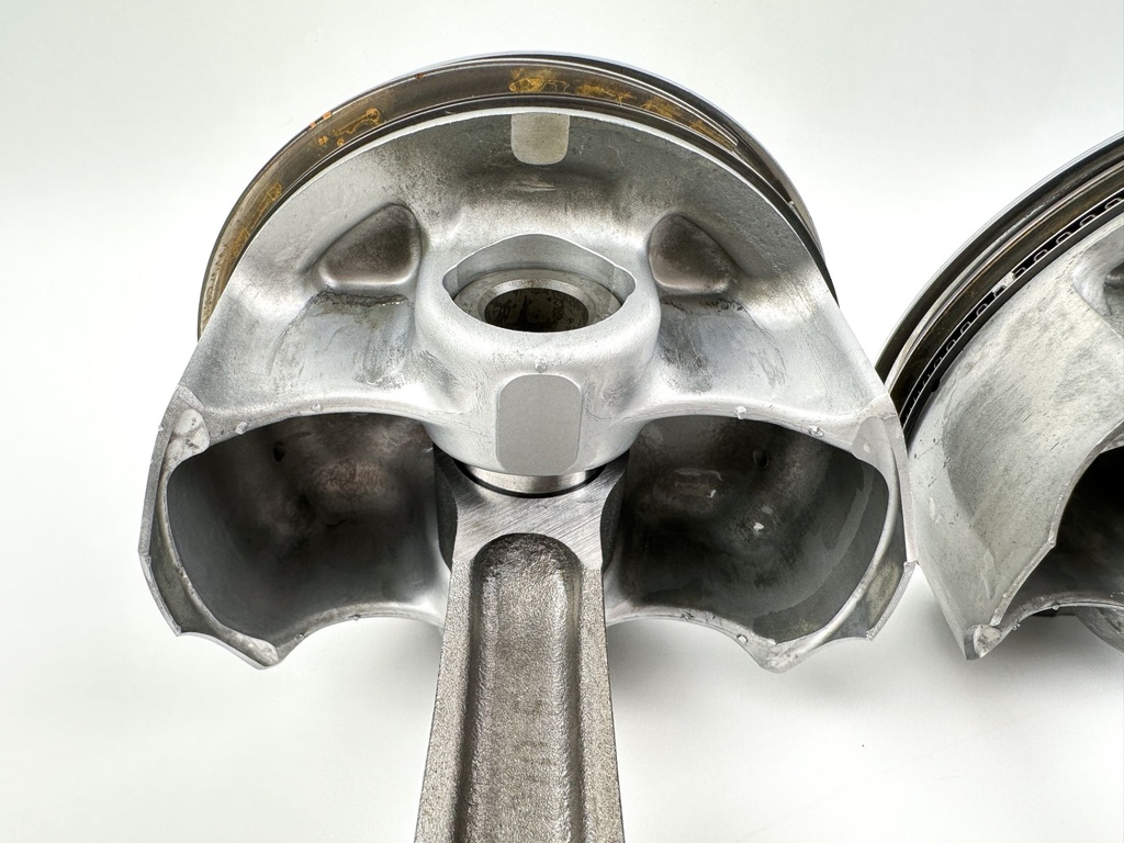 2008 Yamaha 150 HP 4 Stroke Outboard Piston & Connecting Rod Set 63P-W1164-01-00 OEM