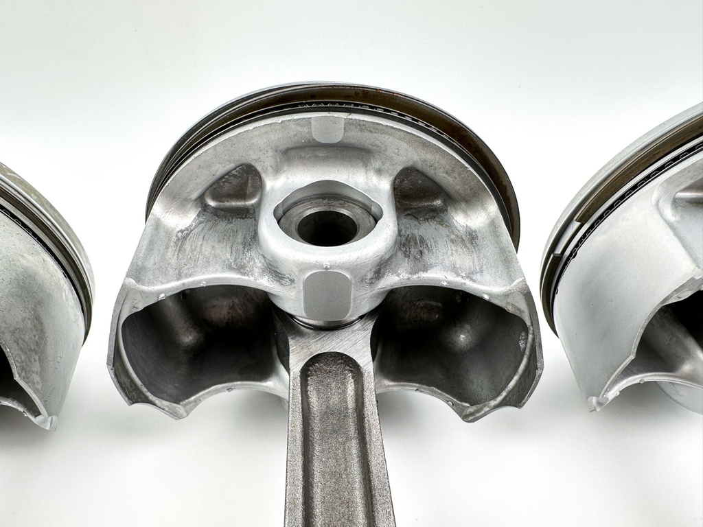 2008 Yamaha 150 HP 4 Stroke Outboard Piston & Connecting Rod Set 63P-W1164-01-00 OEM