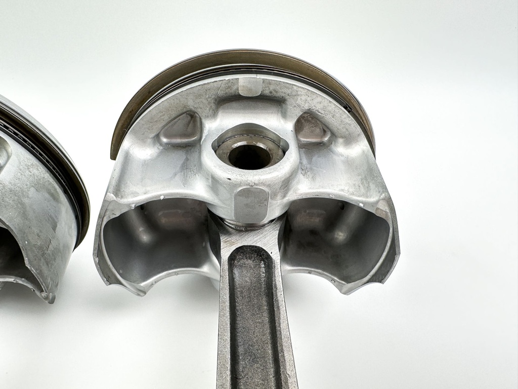 2008 Yamaha 150 HP 4 Stroke Outboard Piston & Connecting Rod Set 63P-W1164-01-00 OEM