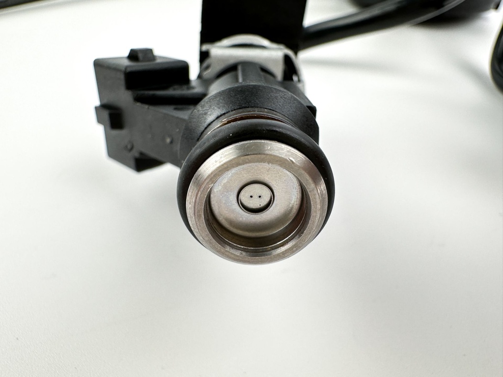 Mercury 60HP EFI Fuel Injectors & TFI System - 892123002 879887T - Cleaned