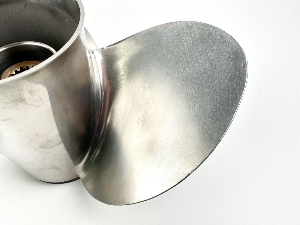 Solas Stainless 3 Blade Steel Propeller 14 1/4" x 17P Right Hand