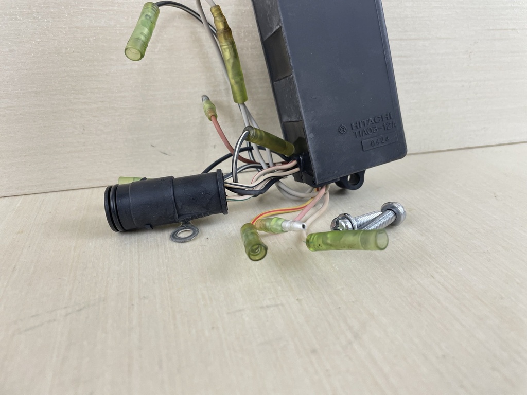 1991 Yamaha 70HP 2 Stroke Outboard CDI C.D.I Unit Assembly 6H3-85540-13-00