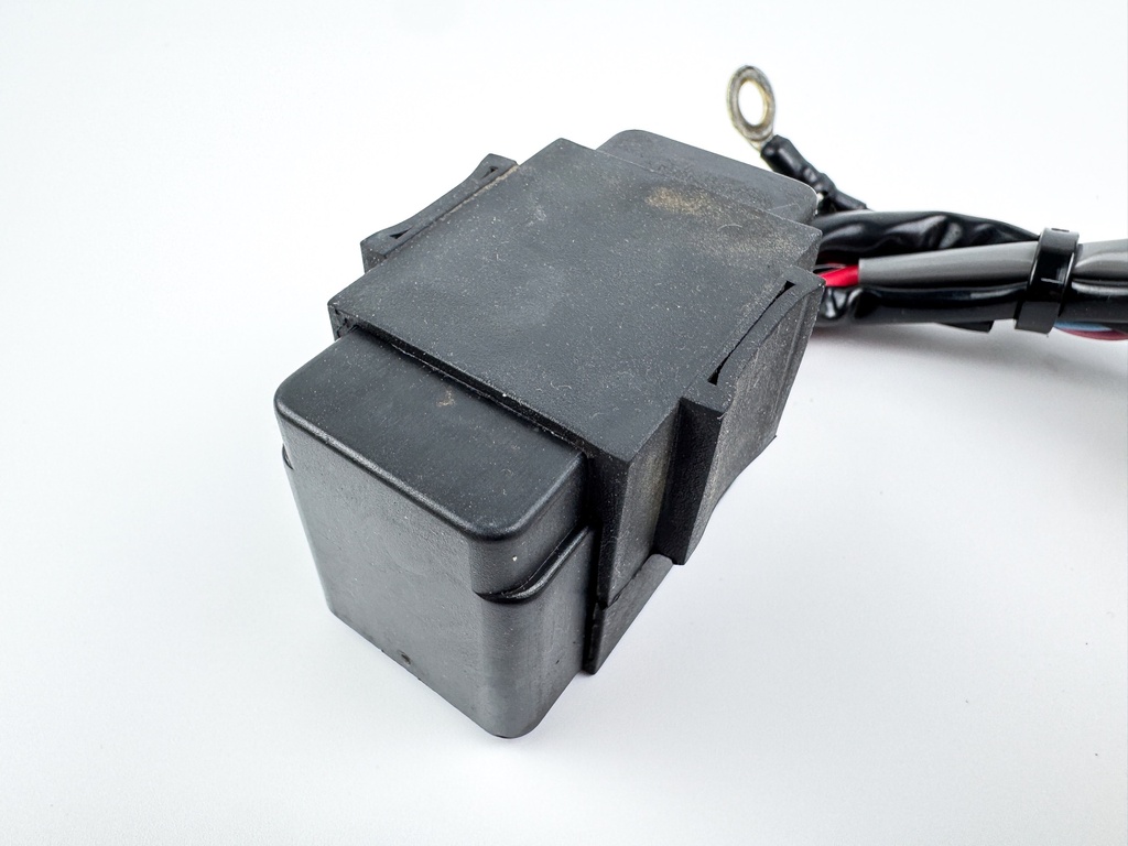 2006 Suzuki 50 HP 4 Stroke Outboard Trim Tilt Relay 38410-93J12 OEM