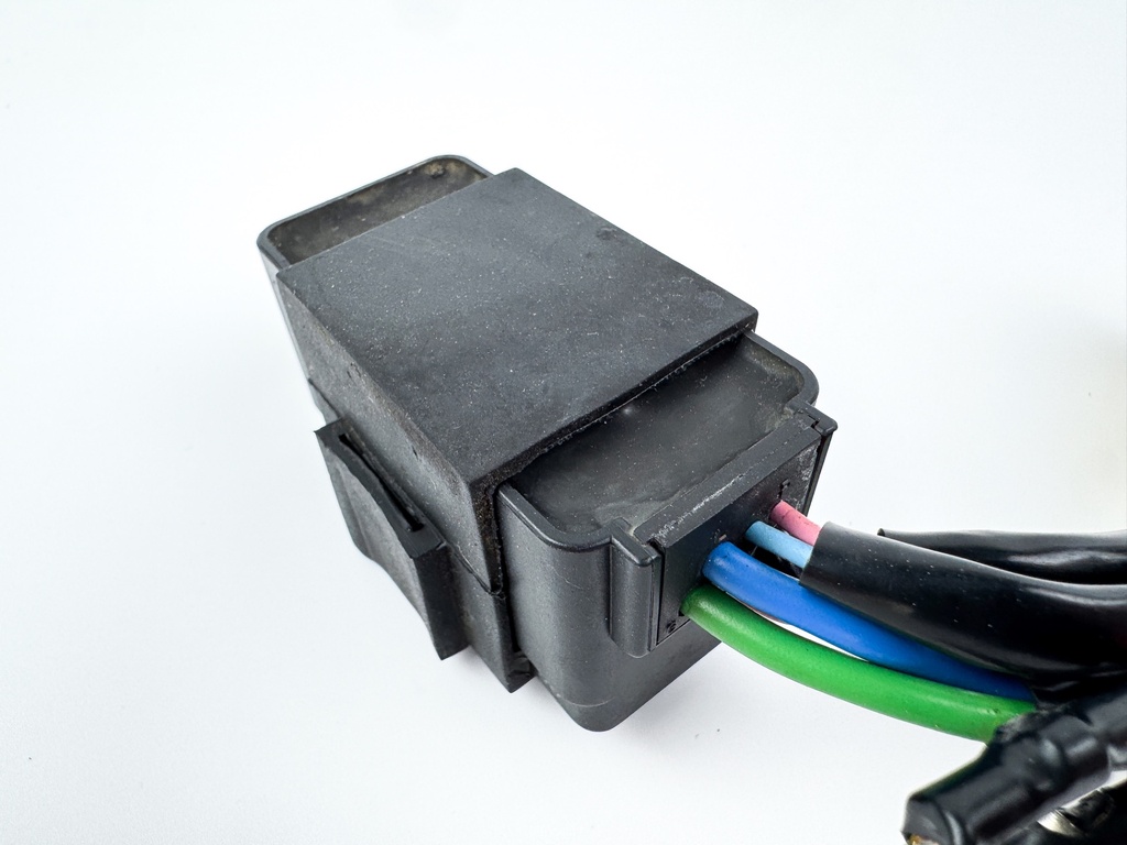 2006 Suzuki 50 HP 4 Stroke Outboard Trim Tilt Relay 38410-93J12 OEM