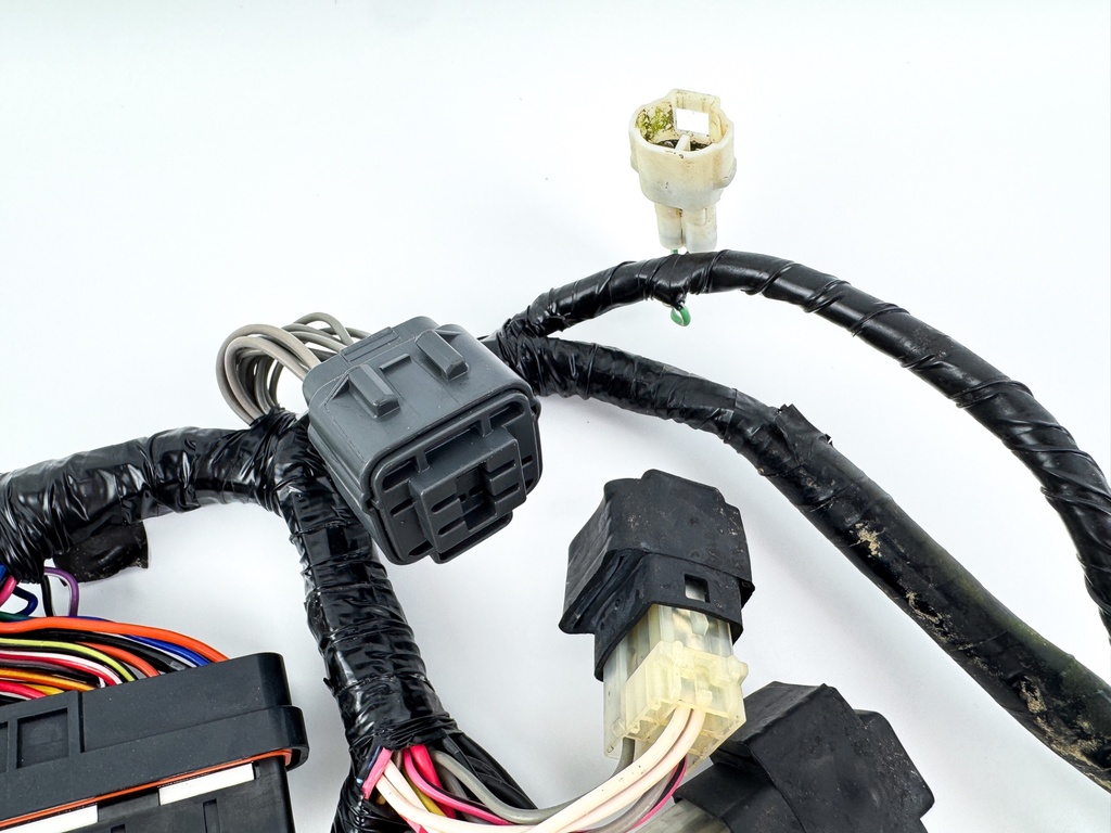 2006 Suzuki 50 HP 4 Stroke Outboard Engine Wire Harness 36610-87JG0 OEM