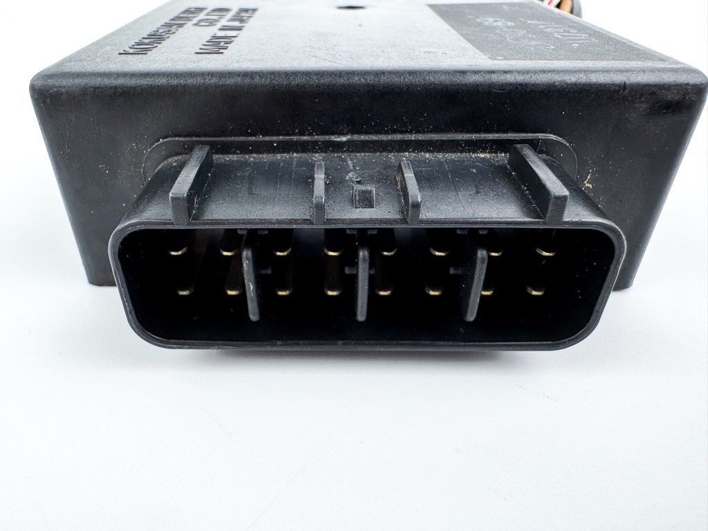 2006 Suzuki 30 HP 4 Stroke Outboard C.D.I CDI Assembly 32900-89J11 OEM