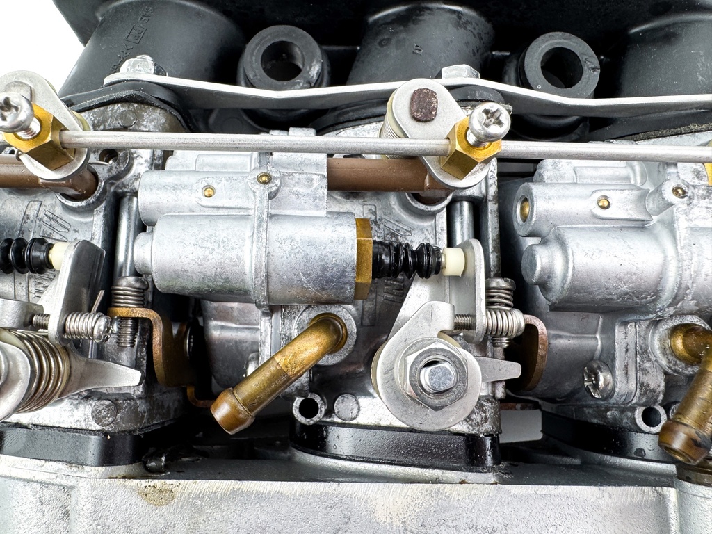 2006 Suzuki 30 HP 4 Stroke Outboard Carburetor Set 13201-89J10 OEM