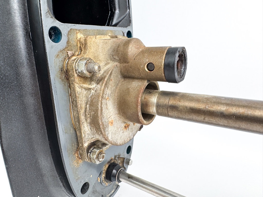 1999-2010 Suzuki DF 40 50 HP 4 Stroke Outboard 20" Lower Unit Gear Case