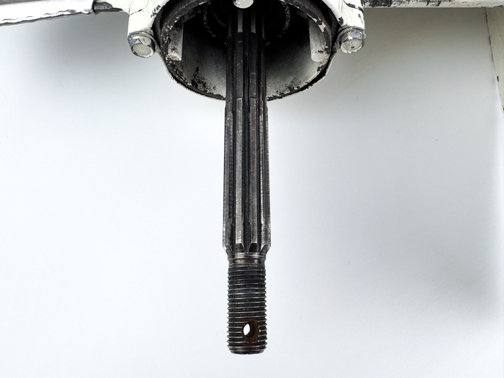 2000-2007- DF 25 30 HP 4 Stroke Outboard 20" Long Lower Unit Gear Case