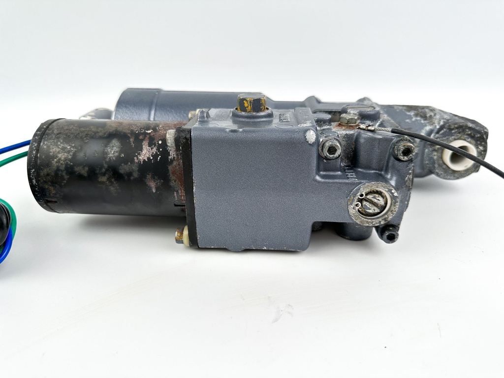 Yamaha 75 80 90 100 HP Outboard Power Trim & Tilt Unit Assembly 67F-43800-01-4D