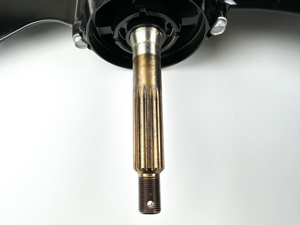 Suzuki DF 115 140 HP 20" Long Lower Unit New Take Off Grade B