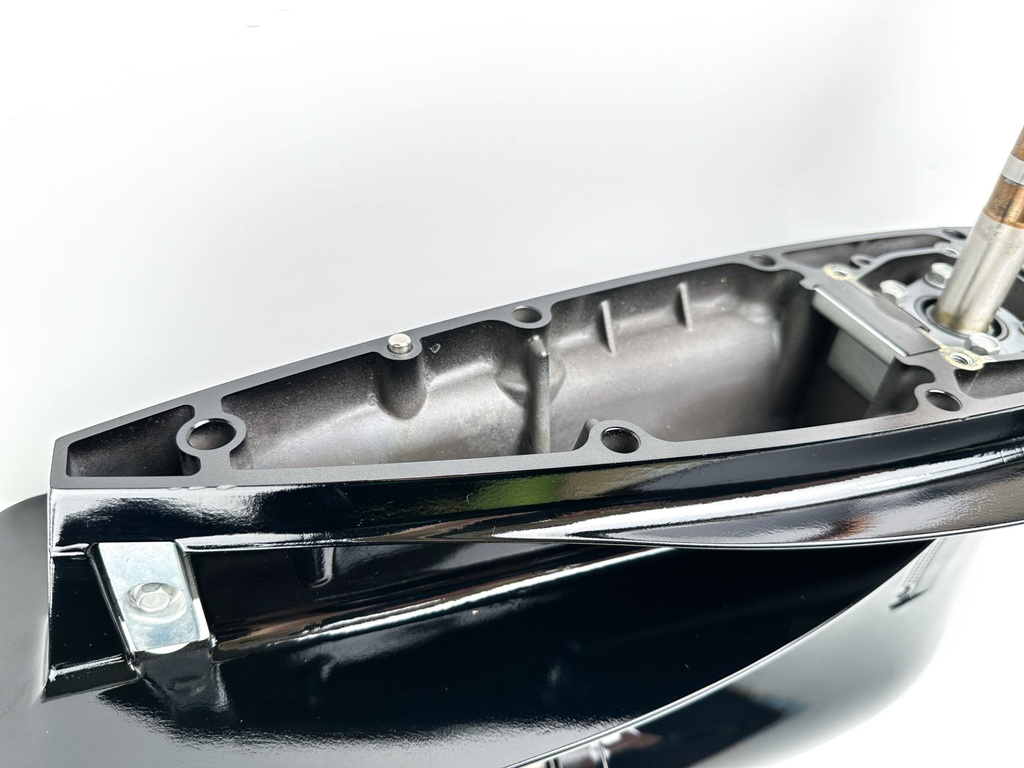 Suzuki DF 115 140 HP 20" Long Lower Unit New Take Off Grade B