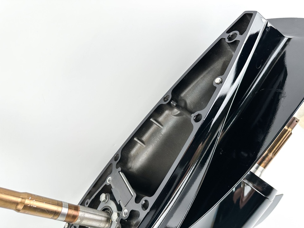 Suzuki DF 115 140 HP 20" Long Lower Unit New Take Off Grade A