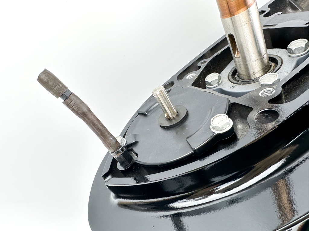 Suzuki DF 115 140 HP 20" Long Lower Unit New Take Off Grade A