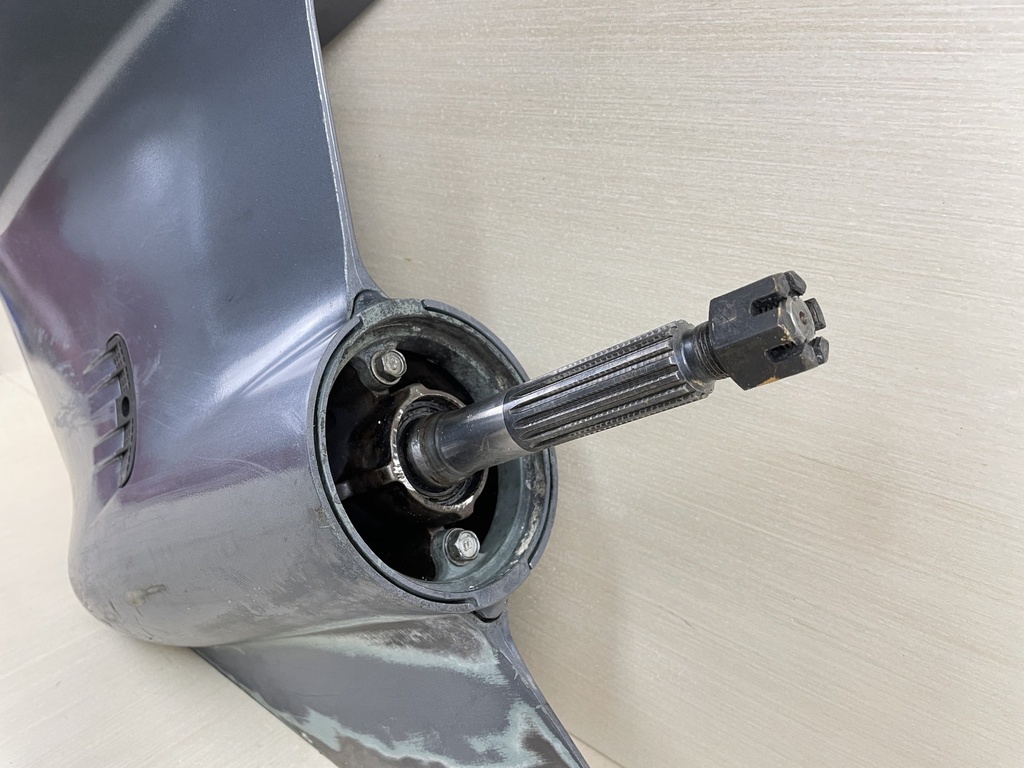 2006 Yamaha 225HP 4 Stroke Outboard 25" XL Lower Unit Gear Case Counter Rotation