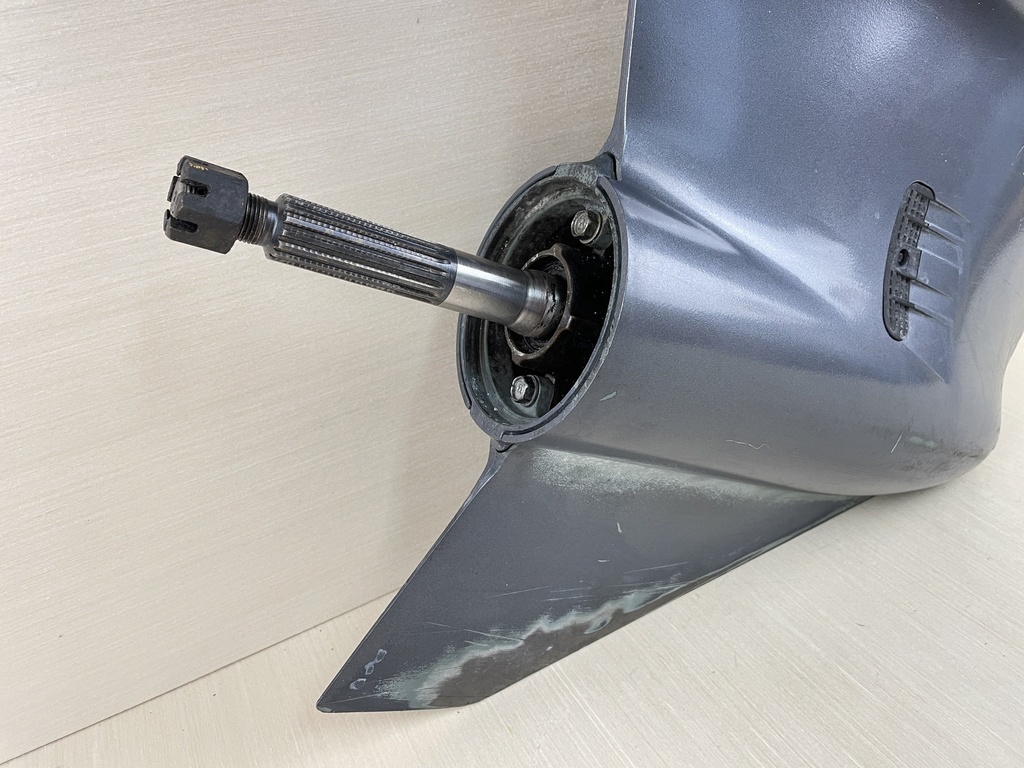 2006 Yamaha 225HP 4 Stroke Outboard 25" XL Lower Unit Gear Case Counter Rotation