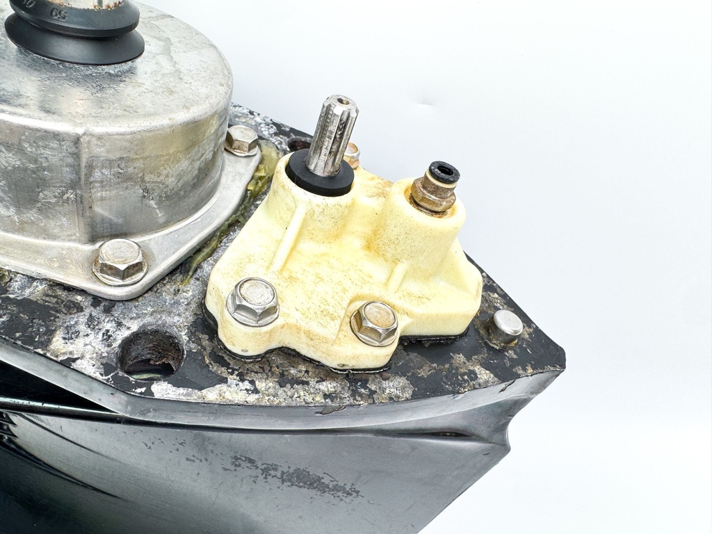 Mercury 135 150 175 200 HP L4 Verado 25" XL Lower Unit Gear Case Standard 880686T24