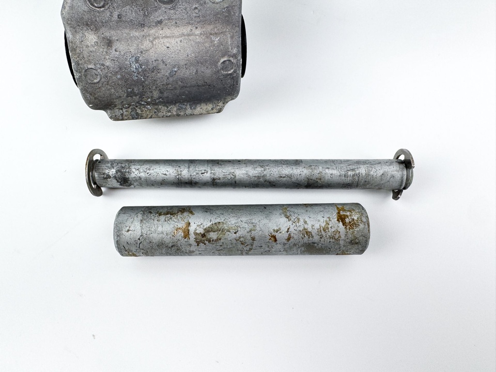 56000-ZV5-823ZA Honda 40 45 50 HP 4 Stroke Outboard Power Trim Tilt Unit 97-03