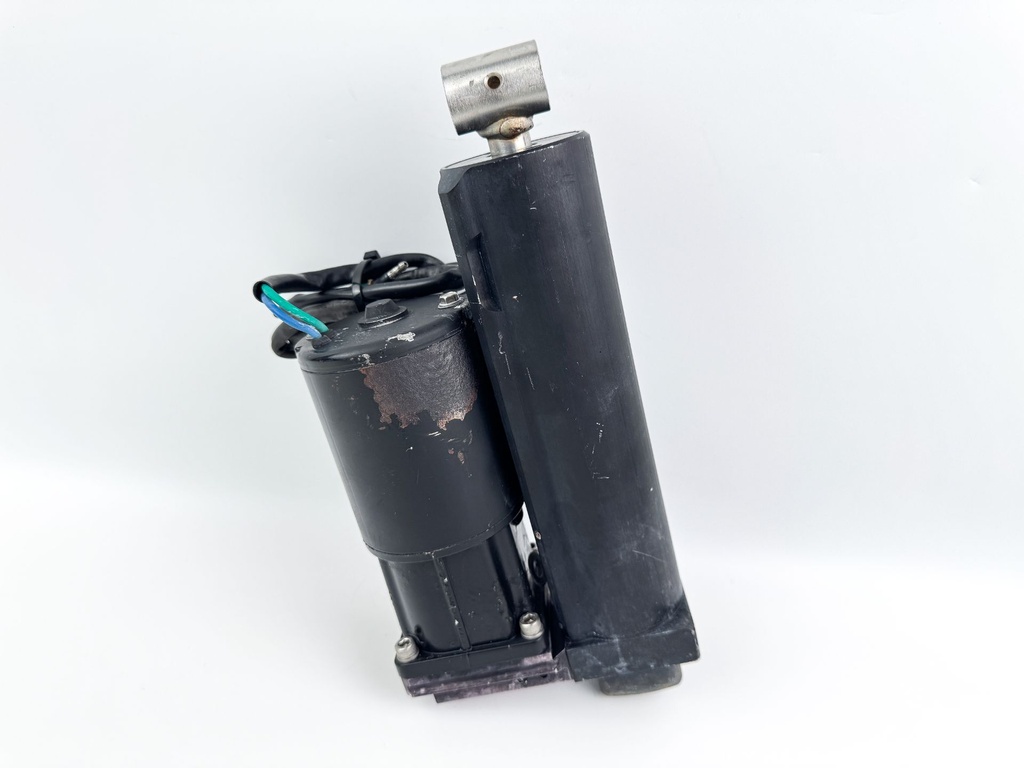 830150T2 Mercury 40 50 60 HP 2 Stroke Outboard Power Trim Tilt Unit Assembly 8M0055011