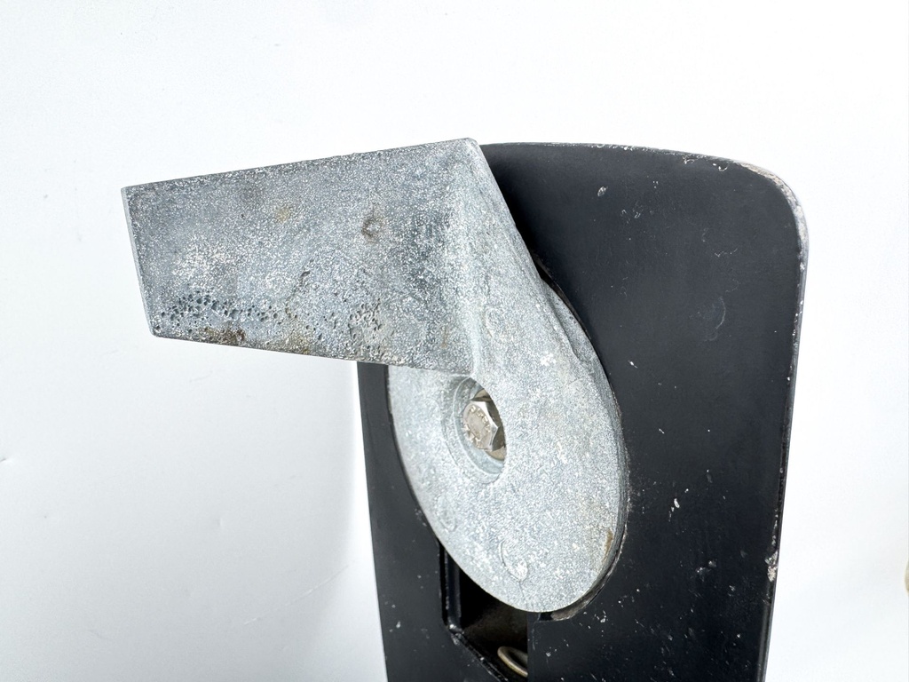 Mercury 40 50 HP 4 Stroke Outboard 20" Long Lower Unit 1.833:1 821306T24