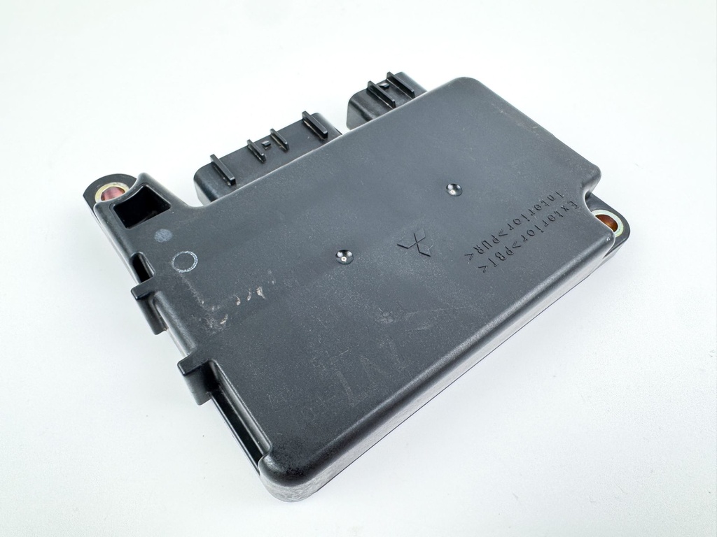 2004 Honda 25 HP 4 Stroke Outboard C.D.I CDI Assembly 30400-ZV7-F03 OEM