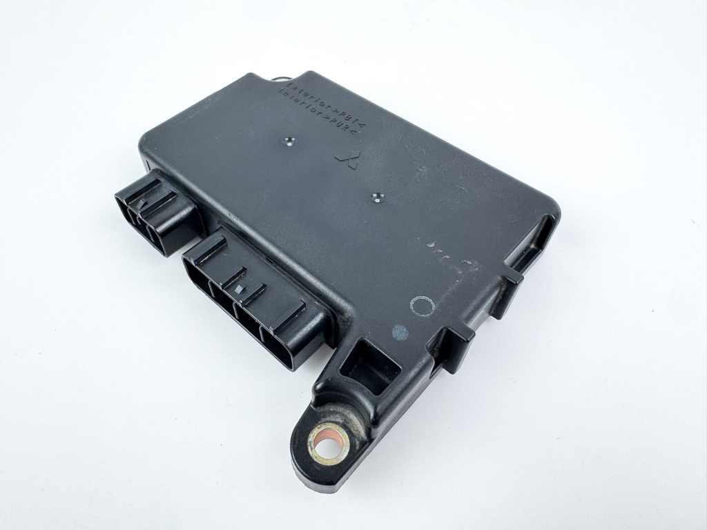 2004 Honda 25 HP 4 Stroke Outboard C.D.I CDI Assembly 30400-ZV7-F03 OEM