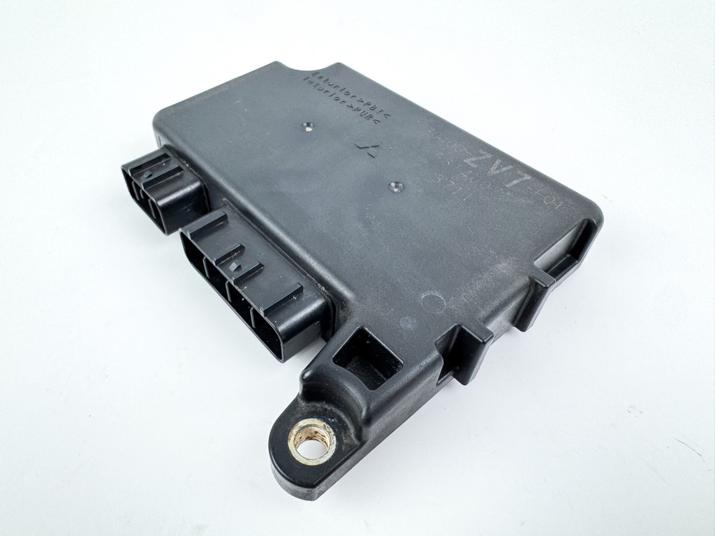 2004 Honda 25 HP 4 Stroke Outboard C.D.I CDI Assembly 30400-ZV7-F03 OEM