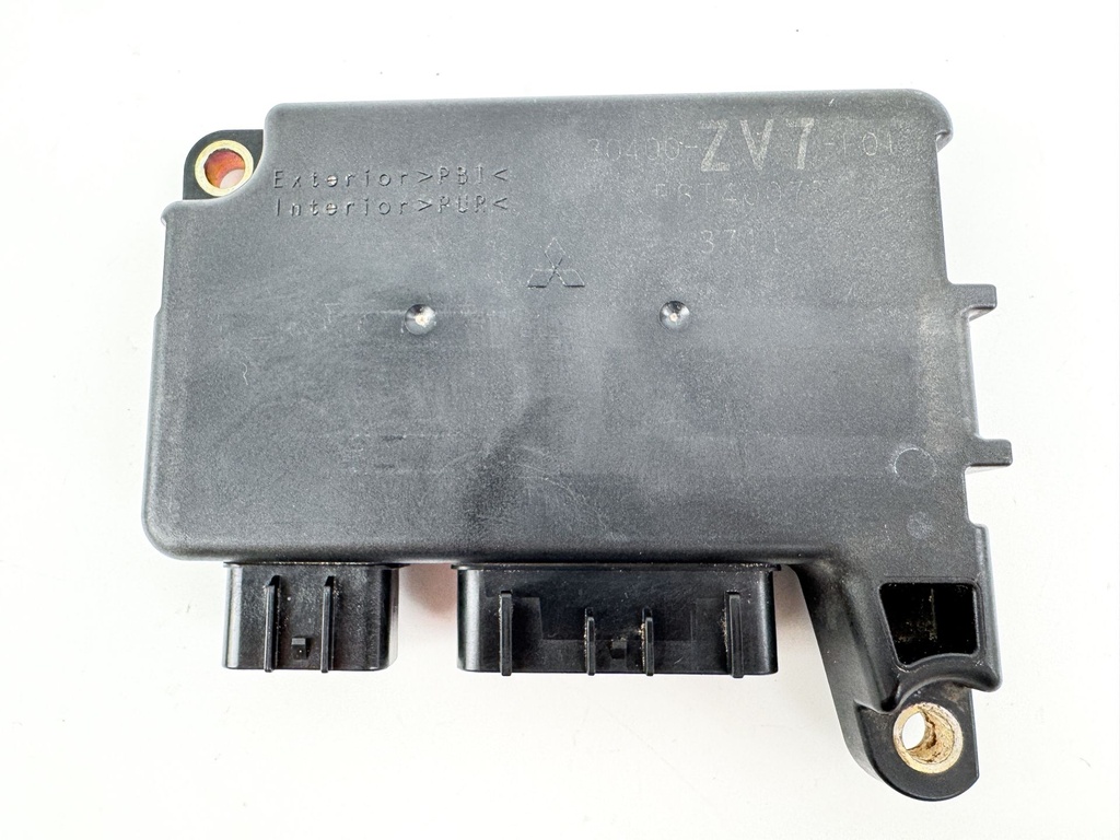 2004 Honda 25 HP 4 Stroke Outboard C.D.I CDI Assembly 30400-ZV7-F03 OEM