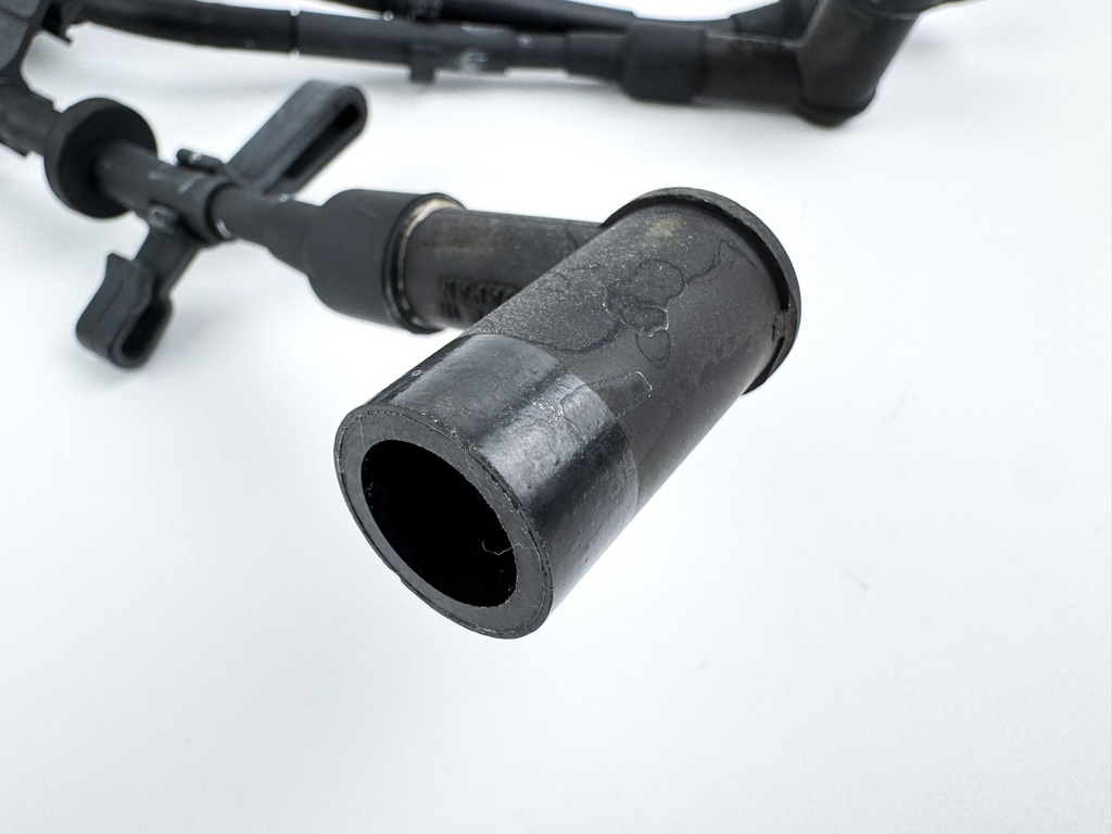 2004 Honda 25 HP 4 Stroke Outboard Ignition Coil Set 30500-ZW2-F01 OEM