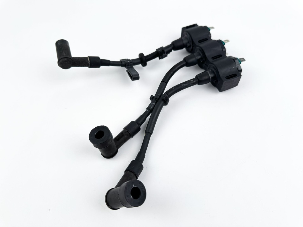 2004 Honda 25 HP 4 Stroke Outboard Ignition Coil Set 30500-ZW2-F01 OEM