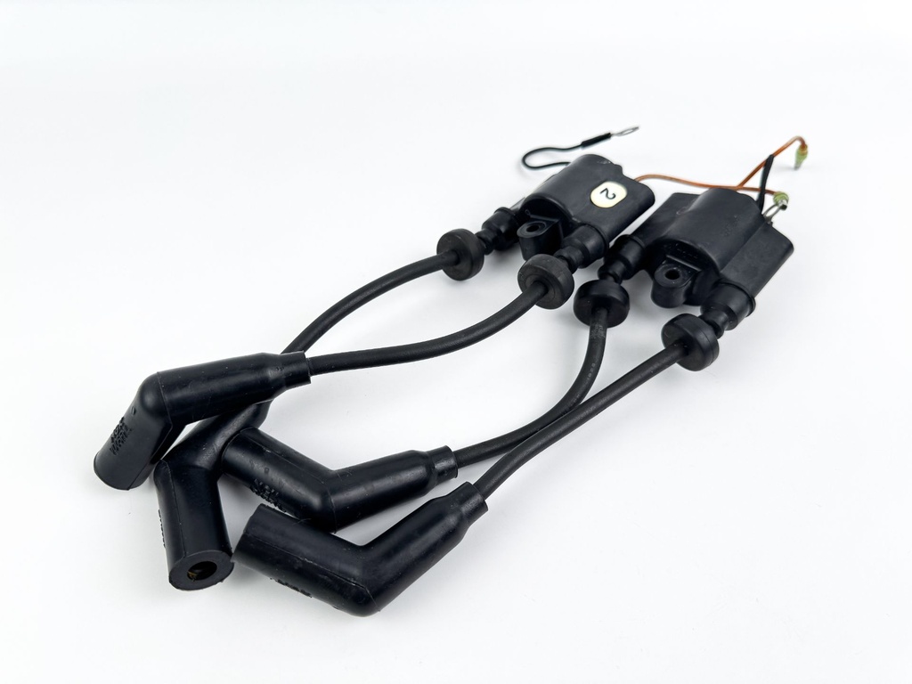 2003 Mercury 50 HP 4 Stroke Outboard Ignition Coil Set 825101T OEM