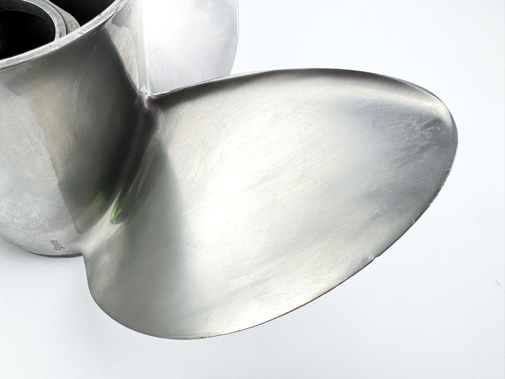 Evinrude Cyclone TBX 14 x 20" RH Stainless Steel Propeller 4 Blade 763944