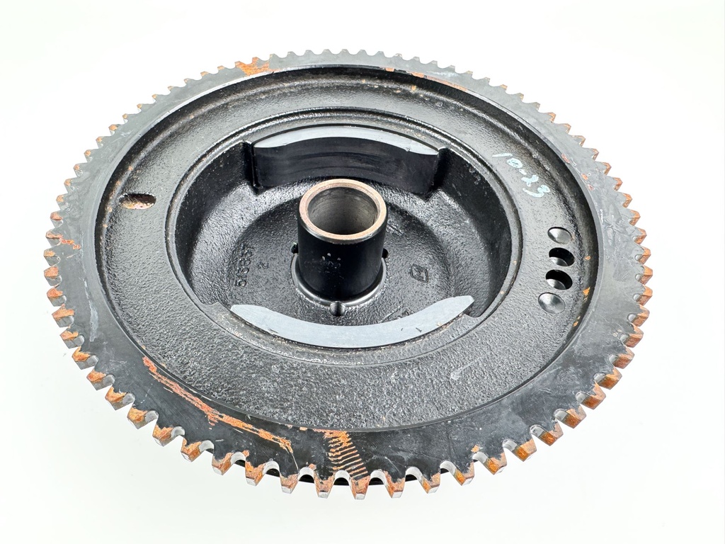 1996 Evinrude 48 HP 2 Stroke Outboard Flywheel 0584261 OEM