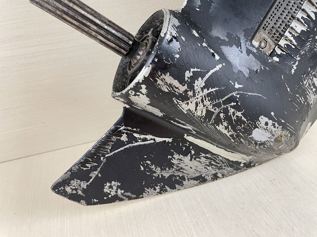 1998 Honda 50HP 4 Stroke Outboard 20" Long Lower Unit Gear Case - Parts