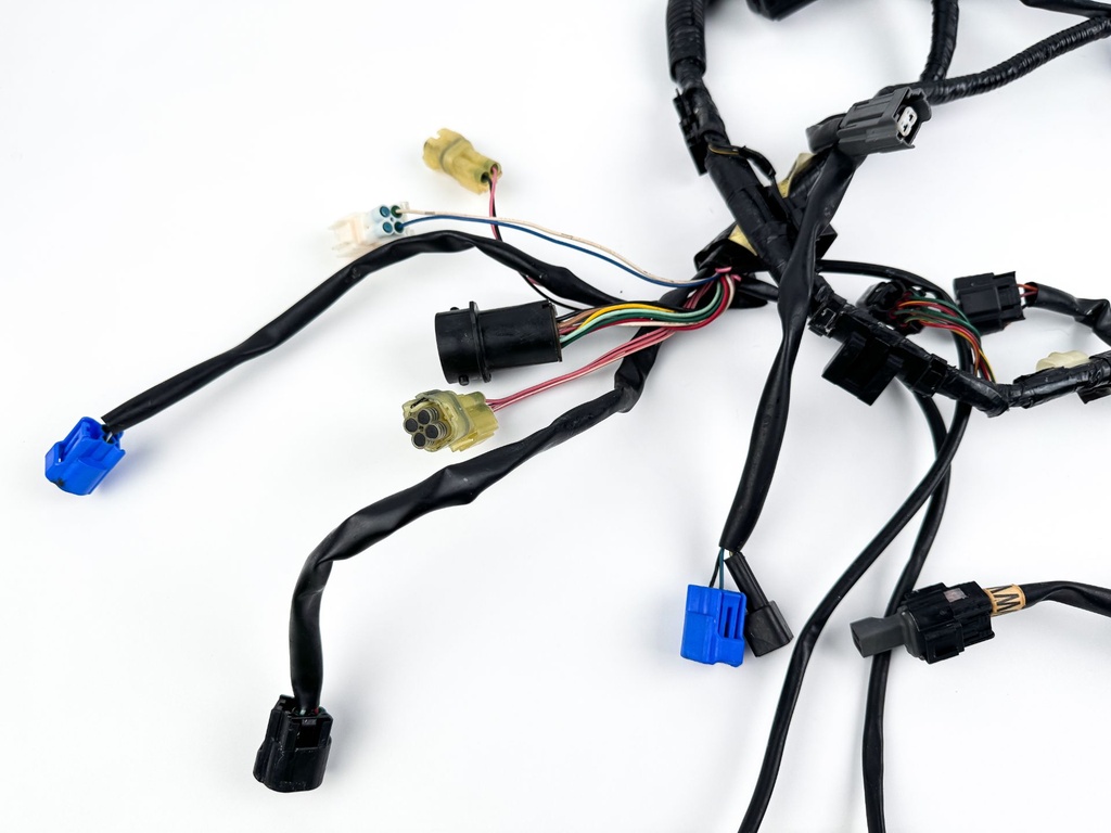 2016 Yamaha 150 HP 4 Stroke Outboard Engine Wire Harness 63P-82590-A1-00 OEM