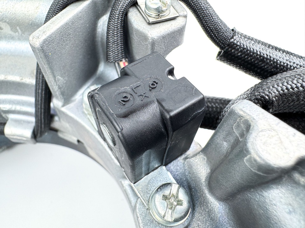 2016 Yamaha 150 HP 4 Stroke Outboard Coil Pulser Base Stator Assembly 63P-81460-00-00 Tested