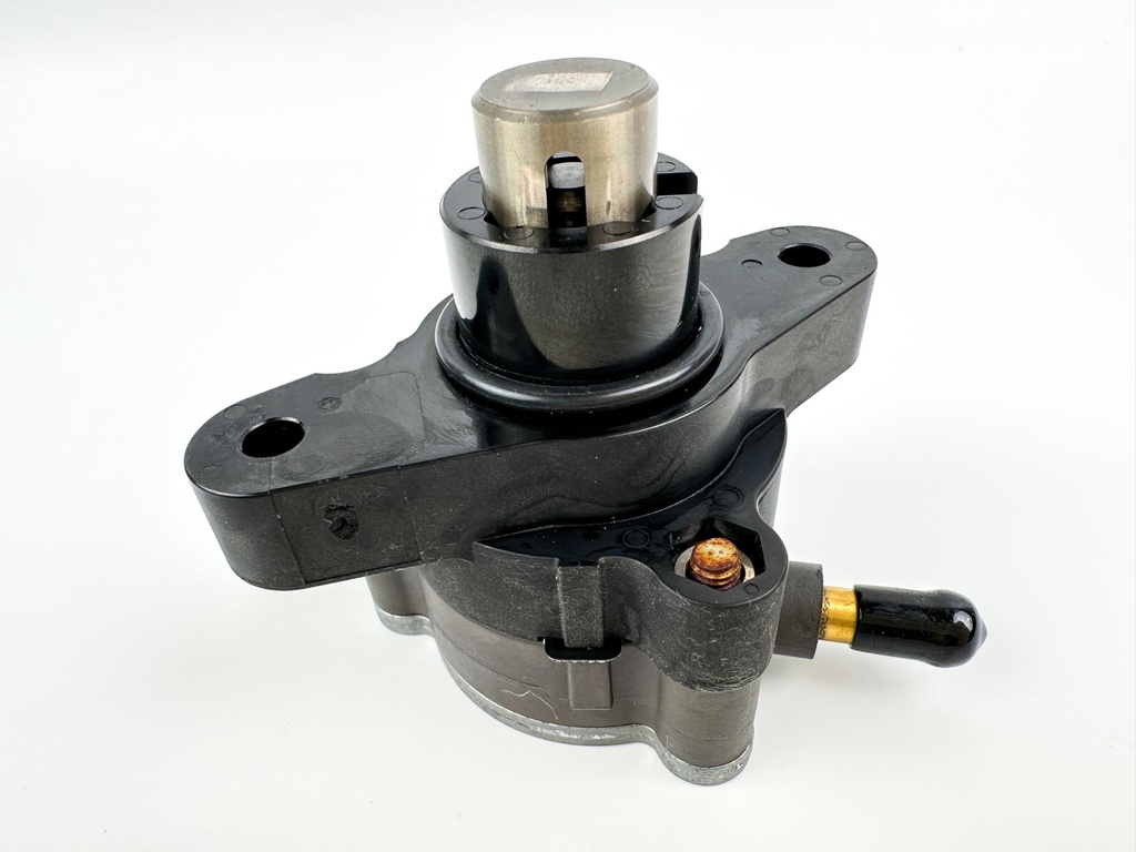 2016 Yamaha 115 HP 4 Stroke Outboard Fuel Pump 6EK-24410-00-00 OEM
