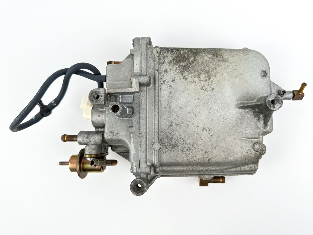 05-2014 Yamaha 150HP 4 Stroke Outboard Float Chamber VST 63P-14180-01-00