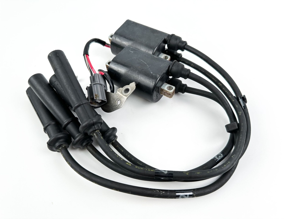 2016 Yamaha 115 HP 4 Stroke Outboard Ignition Coil Set 68V-82310-01-00 OEM