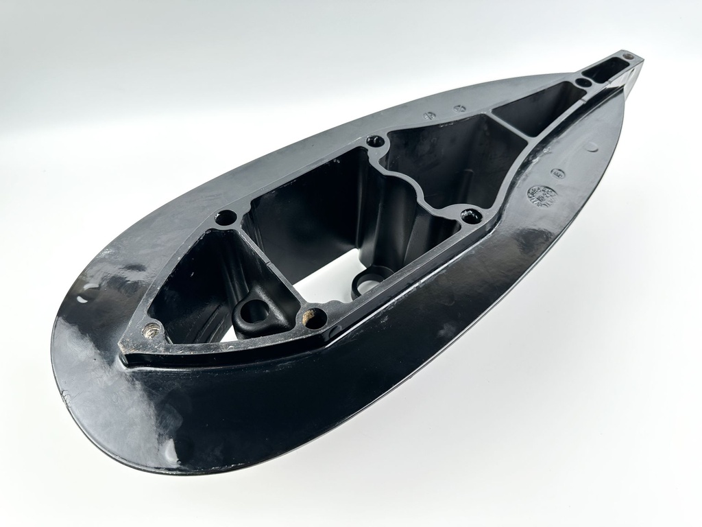 2021 Mercury 150 150HP 4 Stroke Outboard Midsection Extension / Spacer 8M0071622 OEM