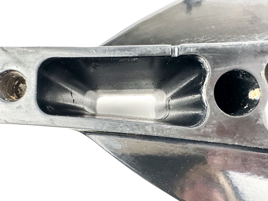 2021 Mercury 150 150HP 4 Stroke Outboard Midsection Extension / Spacer 8M0071622 OEM