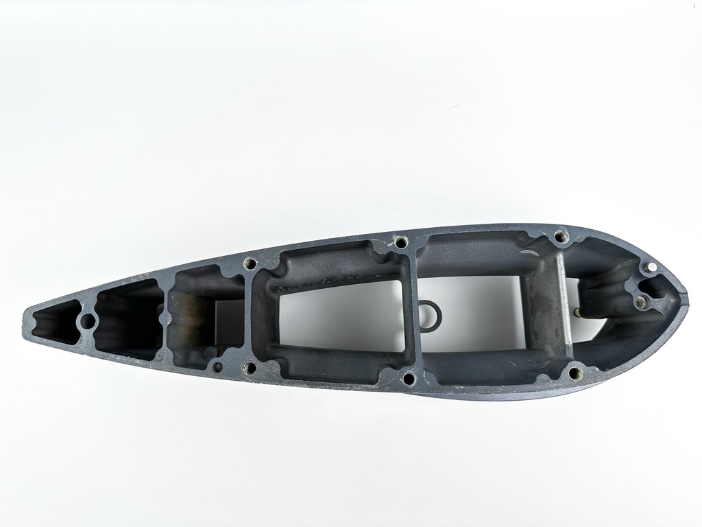 2019 Yamaha 150 HP 4 Stroke Outboard 5" Midsection Extension / Spacer 63P-45211-00-8D OEM