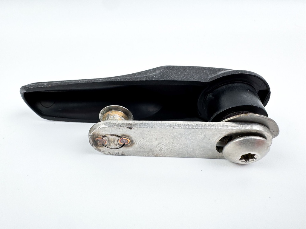 Evinrude Etec 40 50 60 75 90 2 Stroke Cowling Latch Handle 5005291