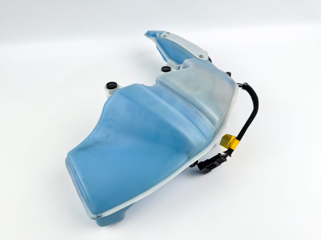 2006 Evinrude 40 HP Etec 2 Stroke Outboard Oil Tank W/ Pump 5005175 OEM